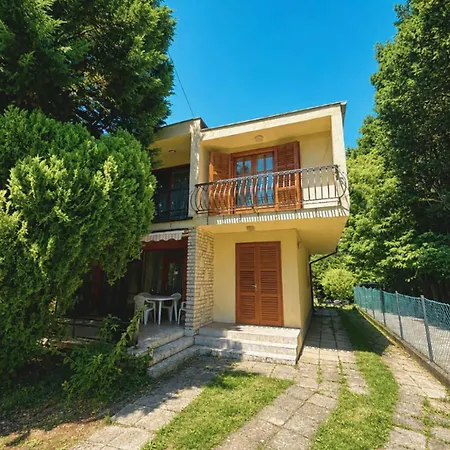 Holiday home Dori - Siofok, Aranypart