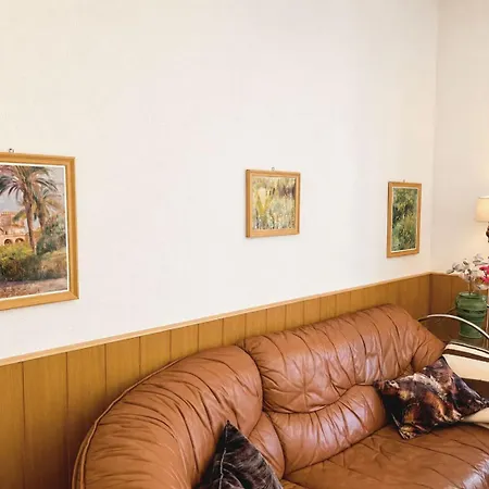 Holiday home Dori - Siofok, Aranypart
